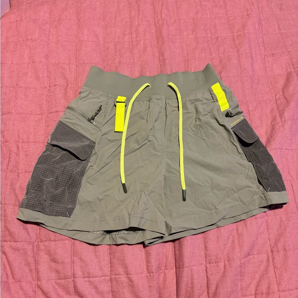 Lululemon hiking shorts